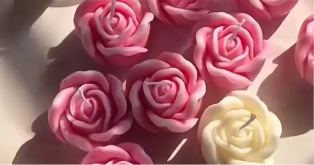 Picture of a pink-flower-shaped candle